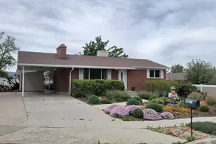 322 E Ln Circle, Sandy, UT 84070 - Photo 1