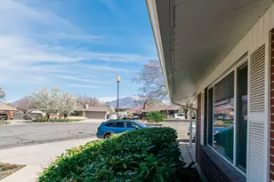 322 E Ln Circle, Sandy, UT 84070 - Photo 38