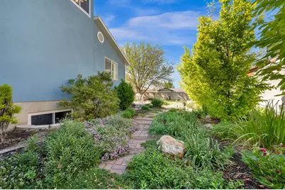 2598 W 12820 S, Riverton, UT 84065 - Photo 6
