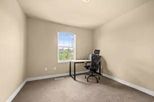 4438 W South Jordan Pkwy S, South Jordan, UT 84009 - Photo 20