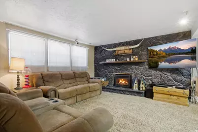 2811 W Lastrada Way S, Riverton, UT 84065 - Photo 20