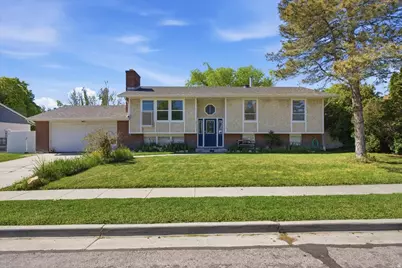 2811 W Lastrada Way S, Riverton, UT 84065 - Photo 30