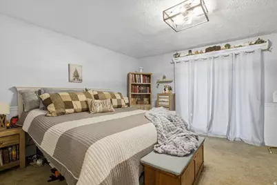 2811 W Lastrada Way S, Riverton, UT 84065 - Photo 12