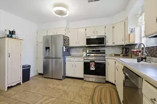 2811 W Lastrada Way S, Riverton, UT 84065 - Photo 10