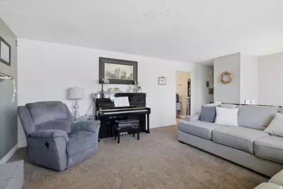 2811 W Lastrada Way S, Riverton, UT 84065 - Photo 6