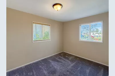 4579 S 250 E, Washington Terrace, UT 84405 - Photo 10