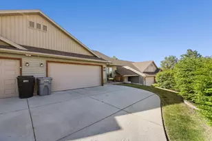 667 S Appaloosa Cir, Willard, UT 84340 - Photo 2