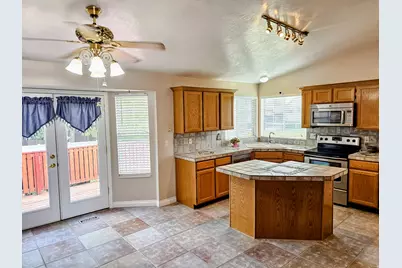 413 Country Dr, Stansbury Park, UT 84074 - Photo 8
