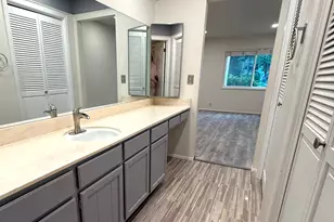 1525 E Waterbury Dr S, Salt Lake City, UT 84121 - Photo 4