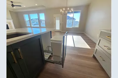 731 S 3500 W #205, West Weber, UT 84401 - Photo 16