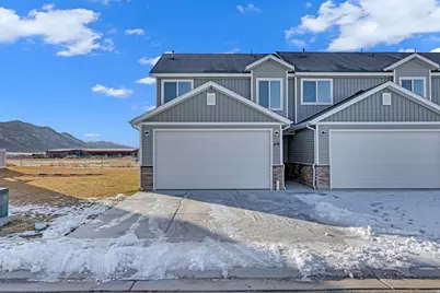 49 Cedar Ln, Malad City, ID 83252 - Photo 1