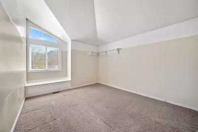 1576 E Bridlebrook Cir S, Salt Lake City, UT 84117 - Photo 24