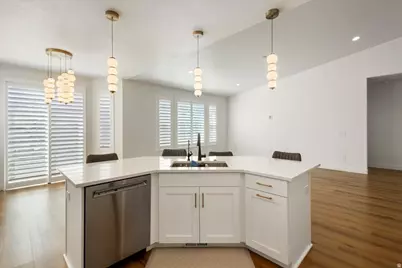7286 S 5720 W #407, West Jordan, UT 84081 - Photo 10
