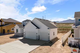 7286 S 5720 W, West Jordan, UT 84081 - Photo 44