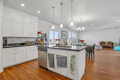 87 N Maple Bend Dr, Spanish Fork, UT 84660 - Photo 14