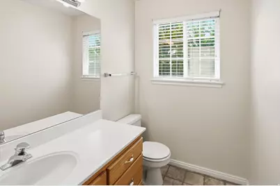 1990 S 424 E, Orem, UT 84058 - Photo 30