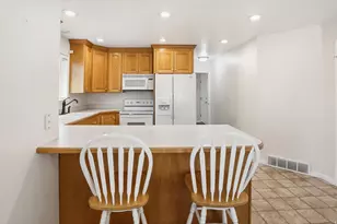 1990 S 424 E, Orem, UT 84058 - Photo 8