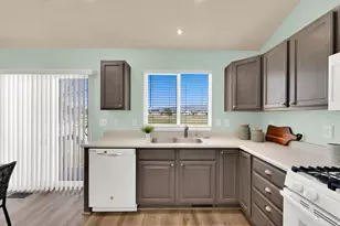 3727 N N Summer Way E, Eagle Mountain, UT 84005 - Photo 8