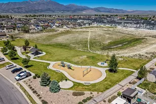 3727 N N Summer Way E, Eagle Mountain, UT 84005 - Photo 28