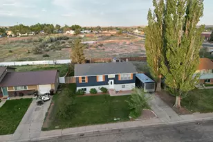 145 S Alta St, Roosevelt, UT 84066 - Photo 2