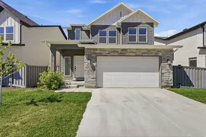 915 N Evelyn St W, Farmington, UT 84025 - Photo 2