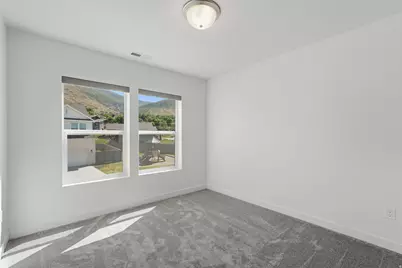 915 N Evelyn St W, Farmington, UT 84025 - Photo 30