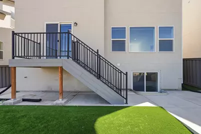 915 N Evelyn St W, Farmington, UT 84025 - Photo 6