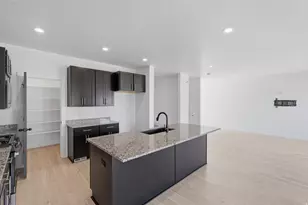 915 N Evelyn St W, Farmington, UT 84025 - Photo 10