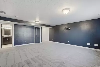915 N Evelyn St W, Farmington, UT 84025 - Photo 34