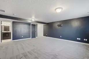 915 N Evelyn St W, Farmington, UT 84025 - Photo 34