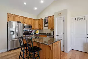 448 W McAllister Ln, Saratoga Springs, UT 84045 - Photo 6