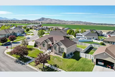 448 W McAllister Ln, Saratoga Springs, UT 84045 - Photo 32