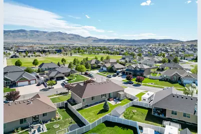 448 W McAllister Ln, Saratoga Springs, UT 84045 - Photo 34