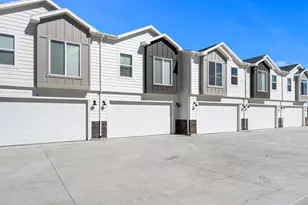 130 W Seasons Ln, Garden City, UT 84028 - Photo 22