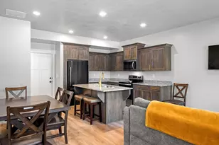 130 W Seasons Ln, Garden City, UT 84028 - Photo 6