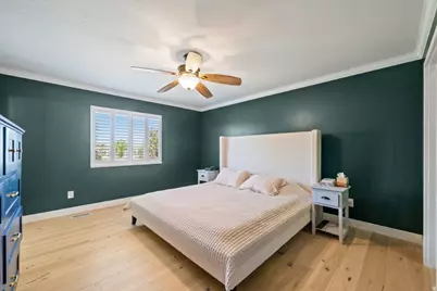 5609 S 4525 W, Hooper, UT 84315 - Photo 10
