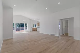 240 E 770 N, Santaquin, UT 84655 - Photo 4