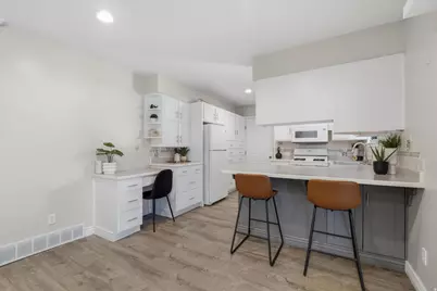 235 E 1100 N, Logan, UT 84341 - Photo 12