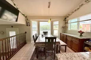 681 E Abbottsford Ct S, Sandy, UT 84070 - Photo 10
