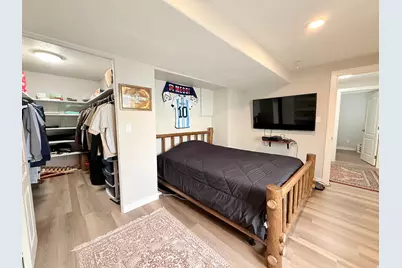 681 E Abbottsford Ct S, Sandy, UT 84070 - Photo 34