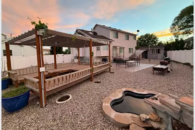 681 E Abbottsford Ct S, Sandy, UT 84070 - Photo 50
