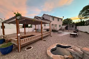 681 E Abbottsford Ct S, Sandy, UT 84070 - Photo 50