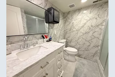 681 E Abbottsford Ct S, Sandy, UT 84070 - Photo 36