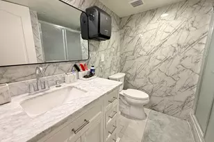 681 E Abbottsford Ct S, Sandy, UT 84070 - Photo 36