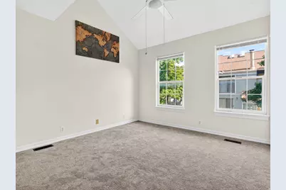 1381 W Beacon Hill Dr S, Taylorsville, UT 84123 - Photo 12