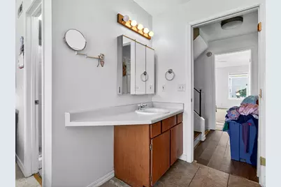 1381 W Beacon Hill Dr S, Taylorsville, UT 84123 - Photo 10
