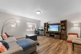 14706 S Glacial Peak Dr, Draper, UT 84020 - Photo 30