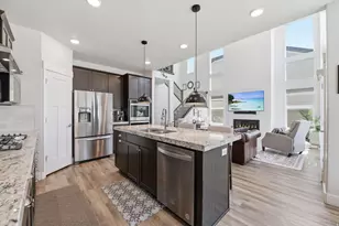 14706 S Glacial Peak Dr, Draper, UT 84020 - Photo 8