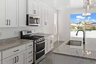 2502 W 2950 N, Farr West, UT 84404 - Photo 4