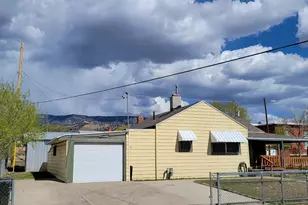 207 N Rawlins St, East Carbon, UT 84520 - Photo 2